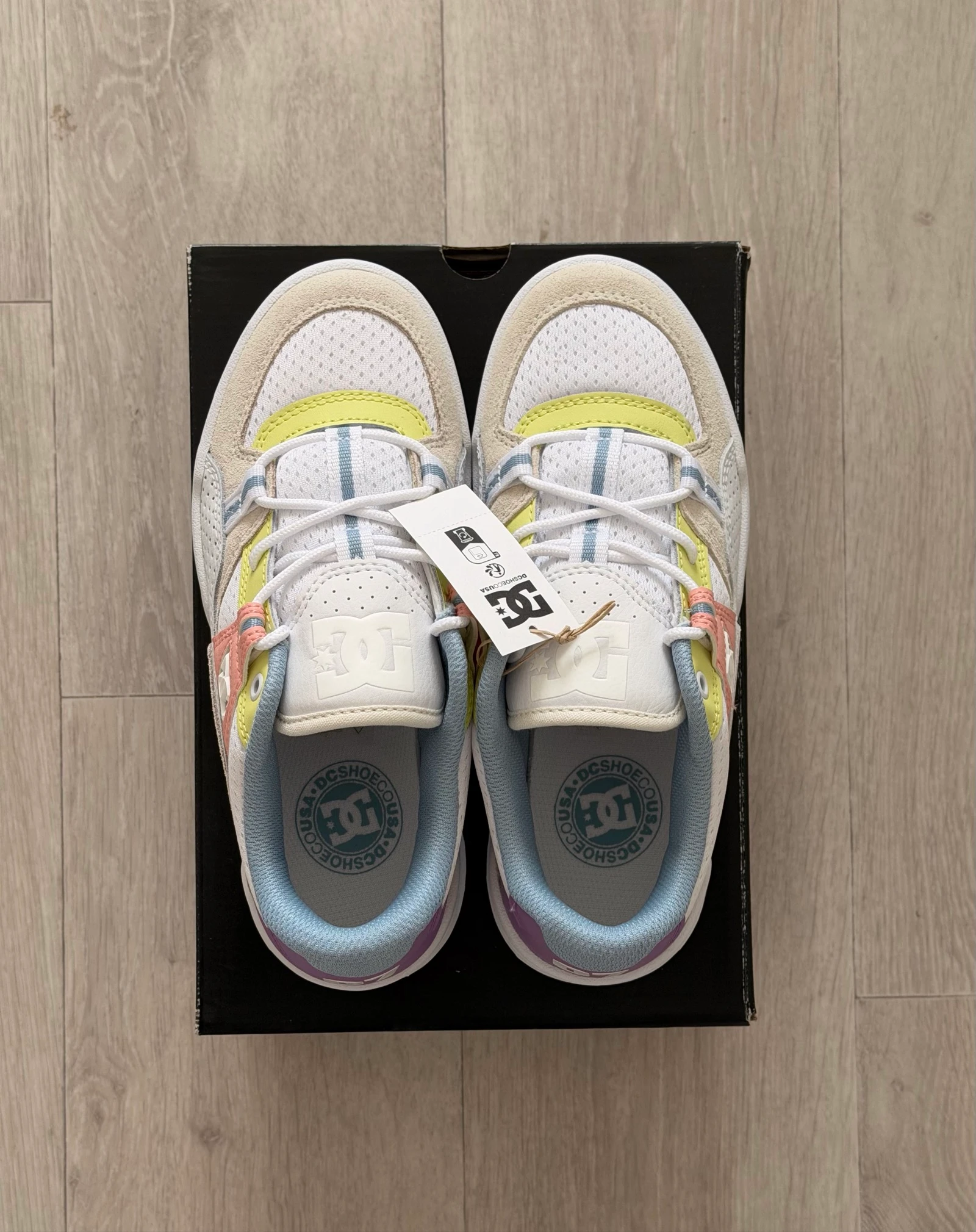 Authentic Dc Shoes Sneakers Women size 37 – photo 5